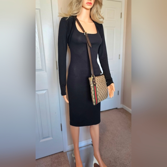 Authentic GUCCI Monogram GG Web Sherry Line Crossbody - Picture 12 of 13